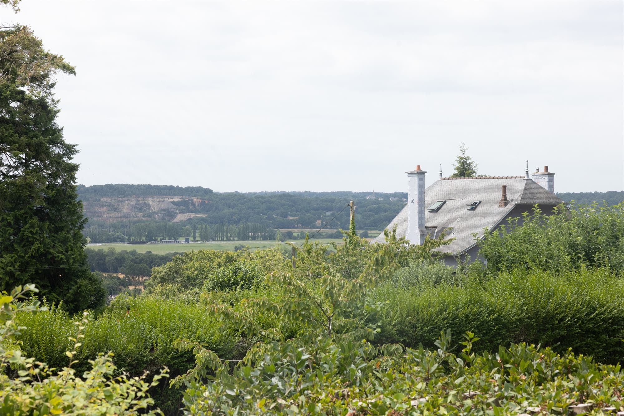 Extérieurs de La Maison à Redon - photo 4