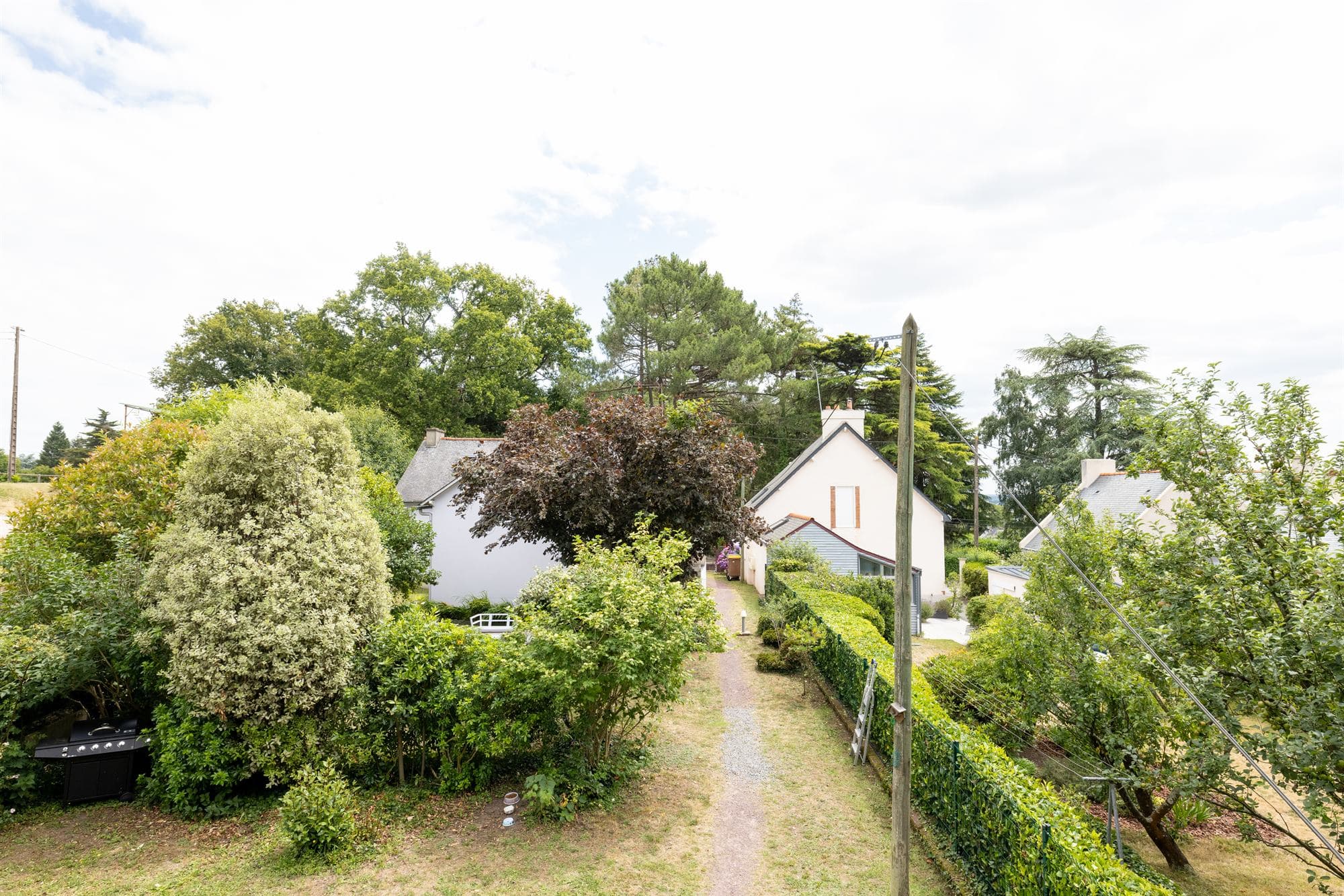 Les Studios - 5 studios meublés indépendants dans une petite maison à Redon